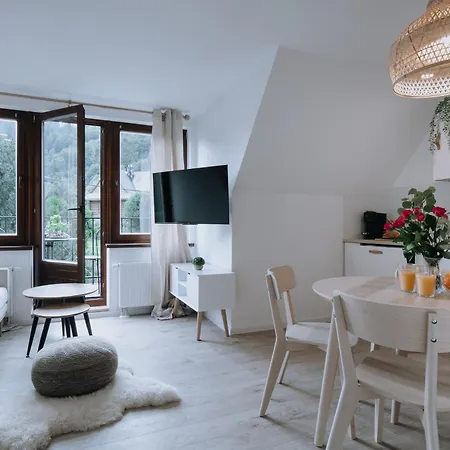 Dom W Gorach Закопане